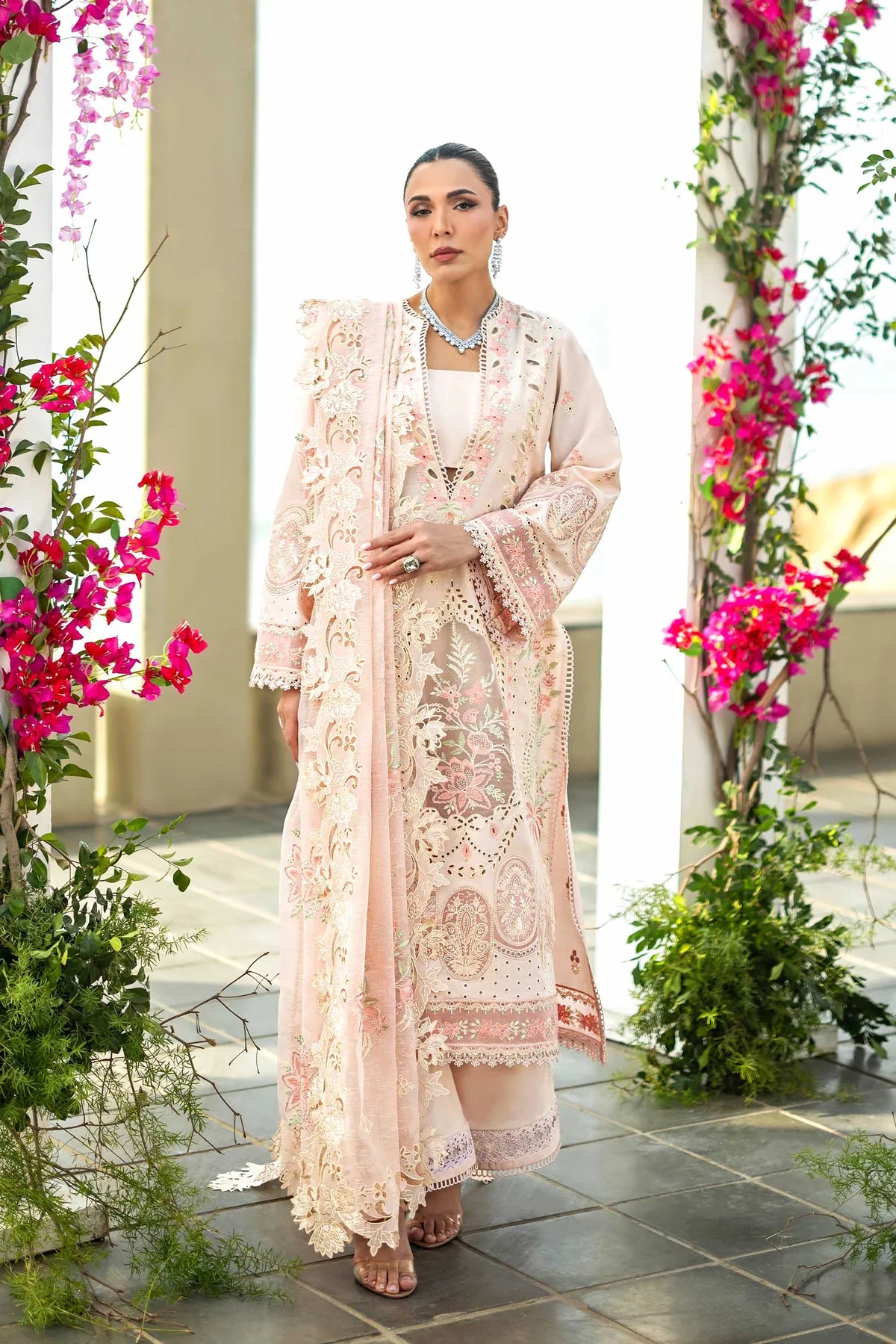 Akbar Aslam - Unstitched 3PC Luxury Lawn Embroidered Suit - SNW-1198