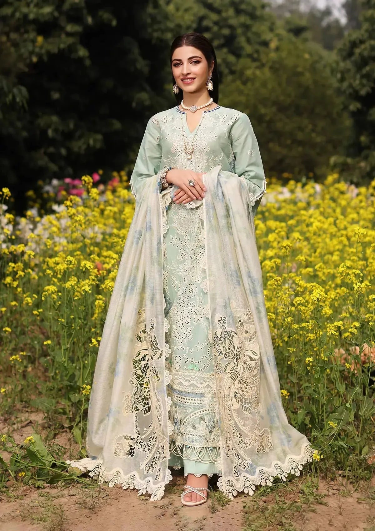 KAHF - 3PC Luxury Lawn Embroidered Suit - SNW-1174