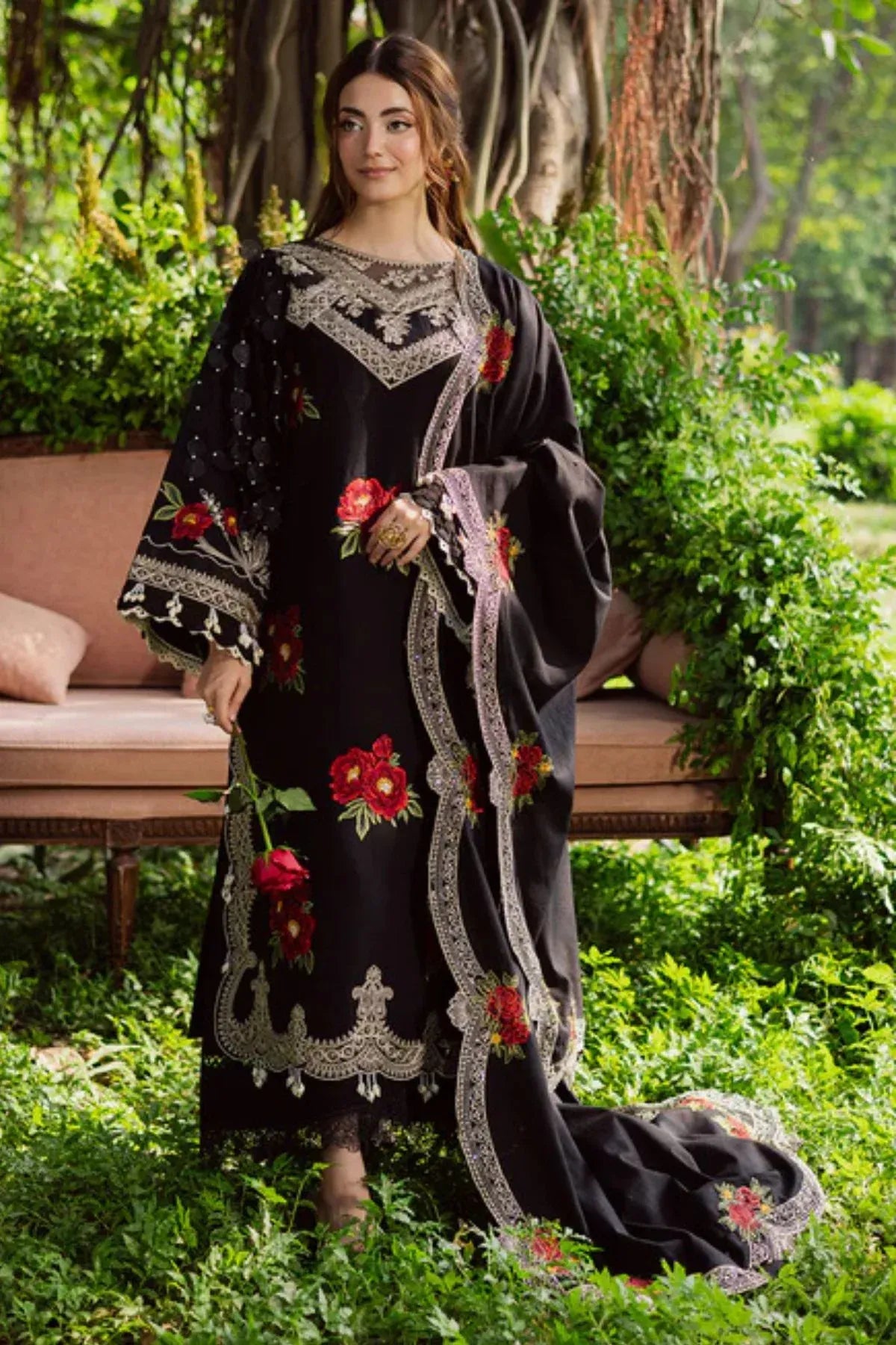 PARISHAY - Unstitched 3PC Luxury Lawn Embroidered Suit - SNW-1151