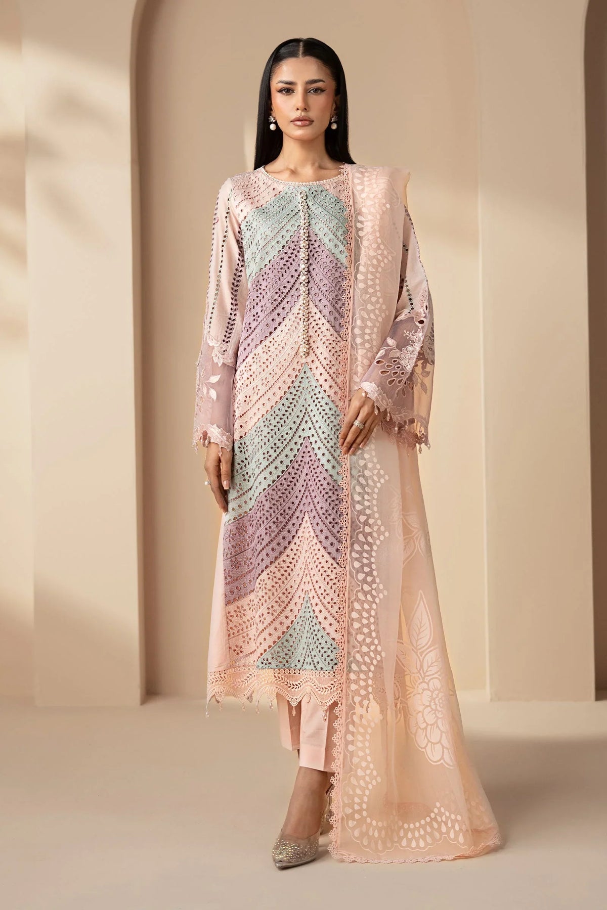 MARIA.B - 3PC Luxury Lawn Embroidered Suit - SNW-1121