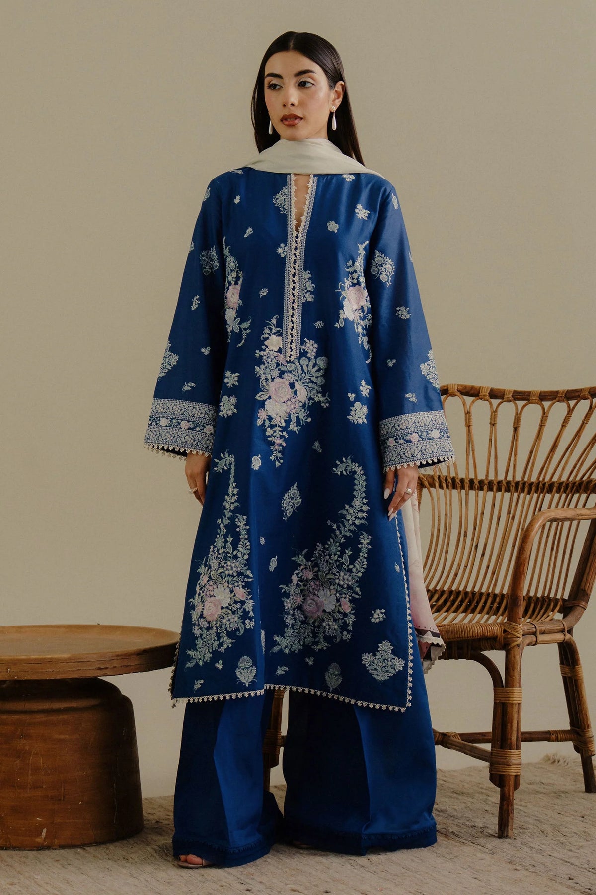 ZARA SHAHJAHAN - Unstitched 3PC Luxury Lawn Embroidered Suit - SNW - 5113