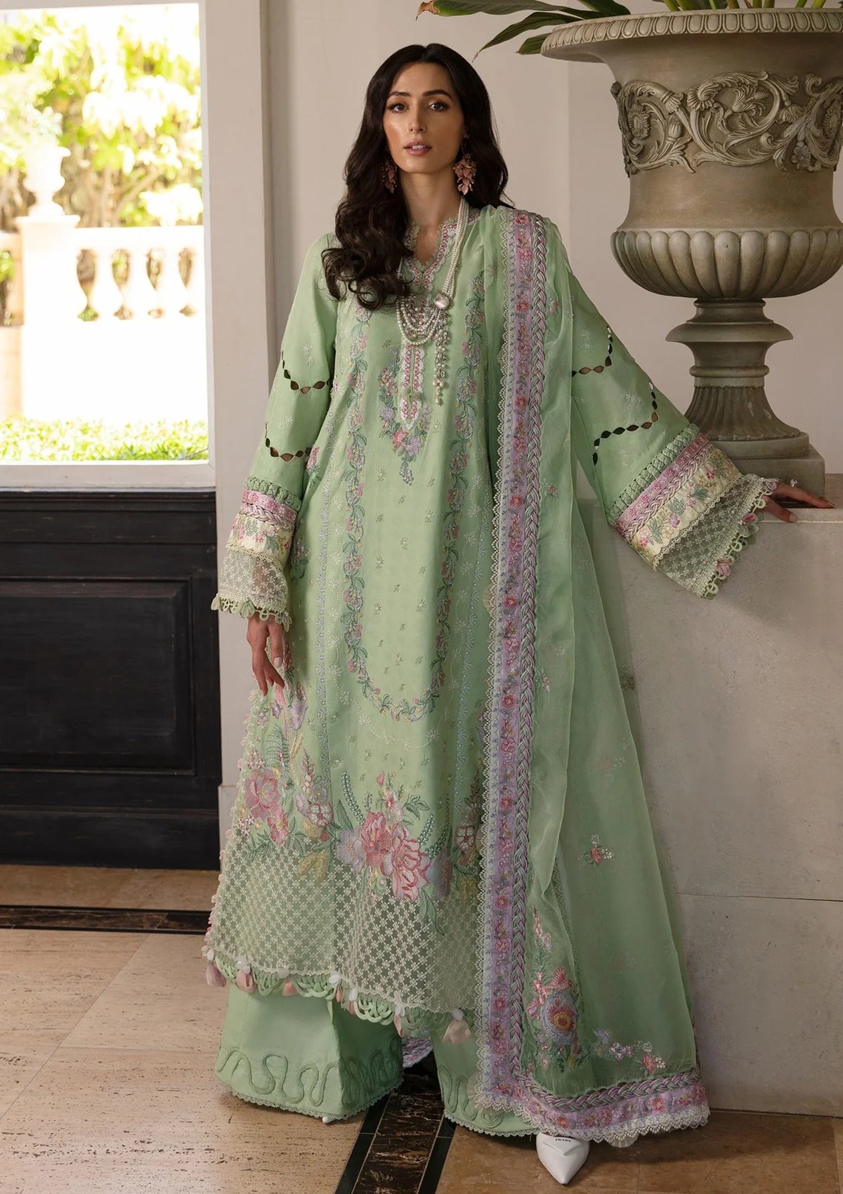 Republic Womenswear - Unstitched 3PC Lawn Embroidered Shirt with Slub Net Dupatta- SNW-1178