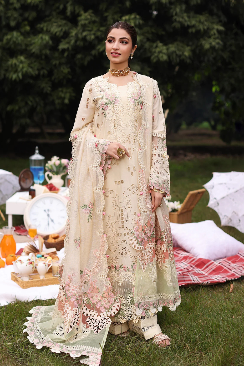 KAHF - 3PC Unstitched  Luxury Lawn Embroidered Suit - SNW-1102