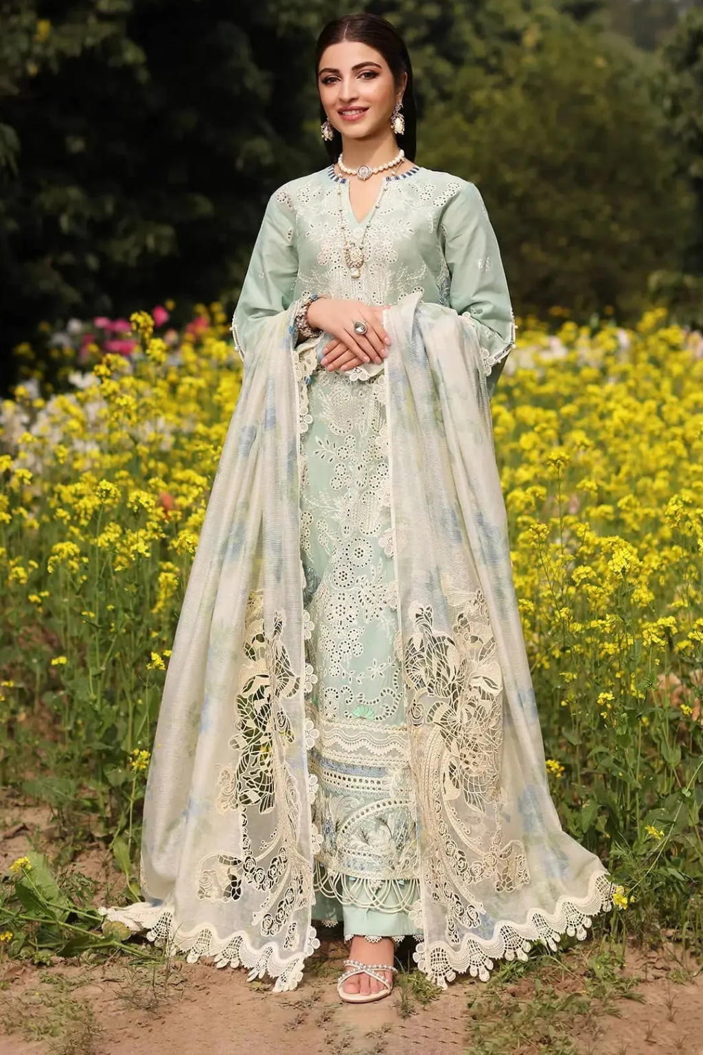 KAHF - 3PC Luxury Lawn Embroidered Suit - SNW-1174