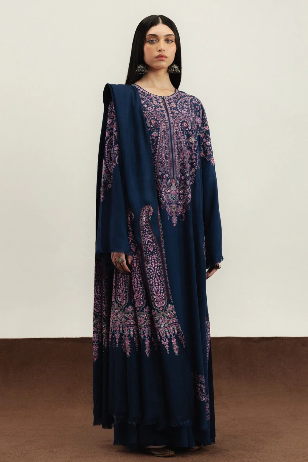ZARA SHAHJAHAN - Unstitched 3PC Luxury Dhanak Embroidered Suit - SNW-7135