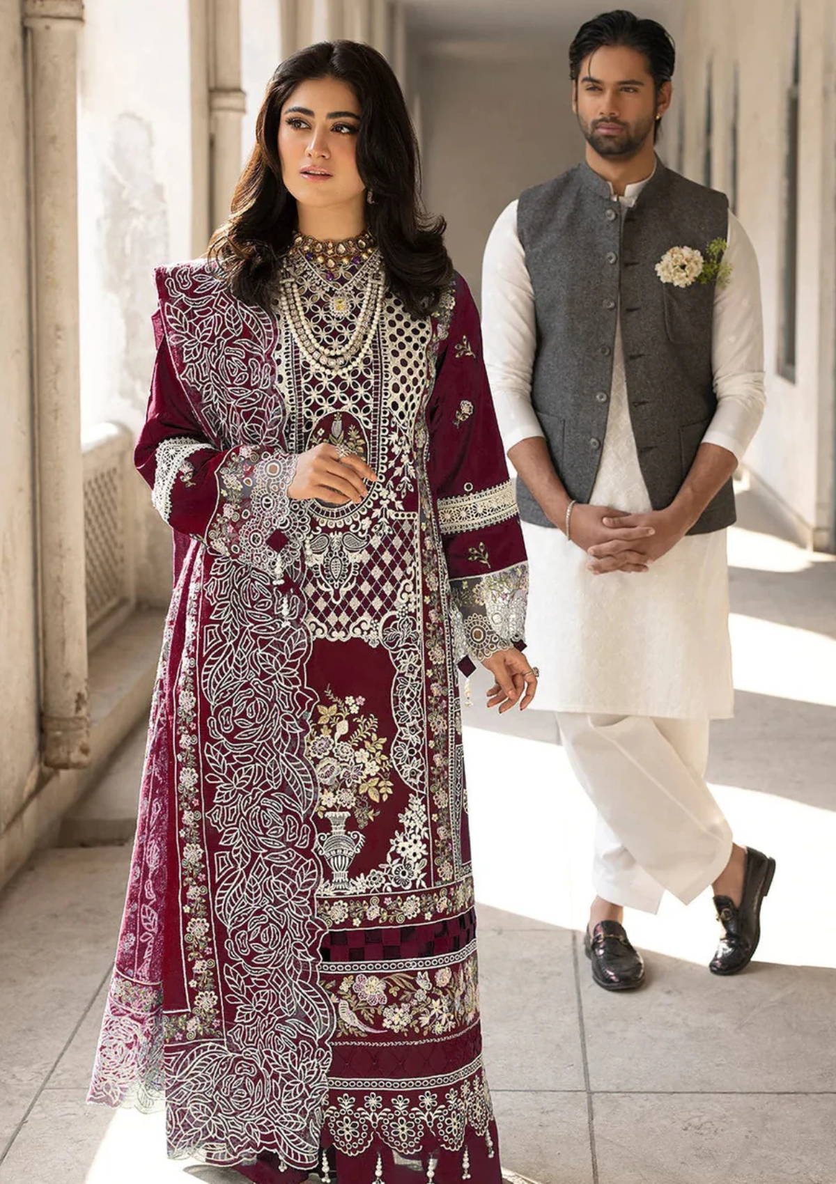 MAHNUR - 3PC Luxury Lawn Embroidered Suit - SNW-1105